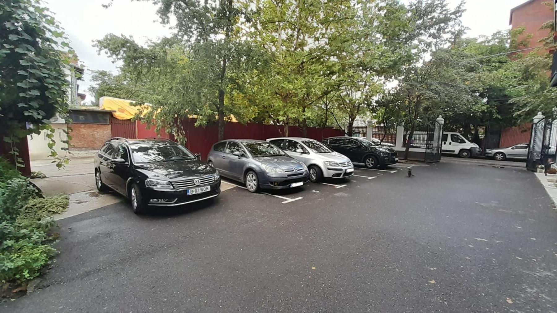 Visconti Militari Hotel Bukares Bagian luar foto